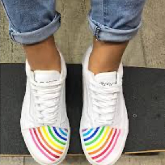 NWOT Vans White Rainbow Slip-On Shoes - Picture 6 of 6